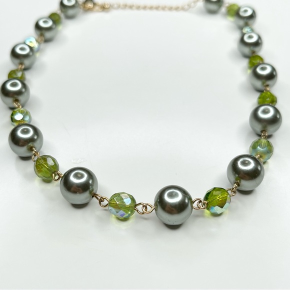 Sarah Coventry Vintage Faux Pearl with AB beads Necklace and Earrings Set Green - Picture 2 of 4